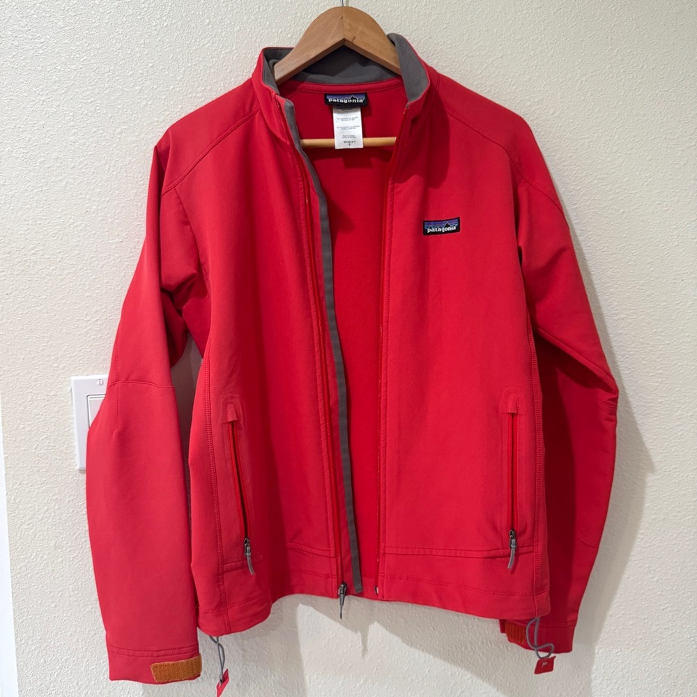 Women’s Patagonia guide jacket